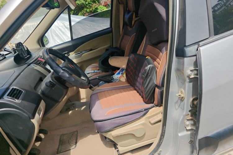 Used FORTHING Joyear SUV 2012 1.6L Luxury Model Left Front Seat