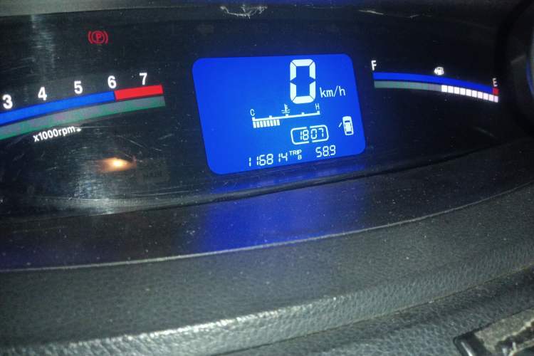 Used FORTHING Joyear SUV 2012 1.6L Luxury Model Odometer Close Up