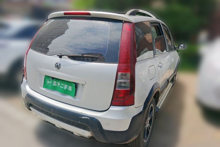 Used FORTHING Joyear SUV 2012 1.6L Luxury Model Rear Right 45 Deg