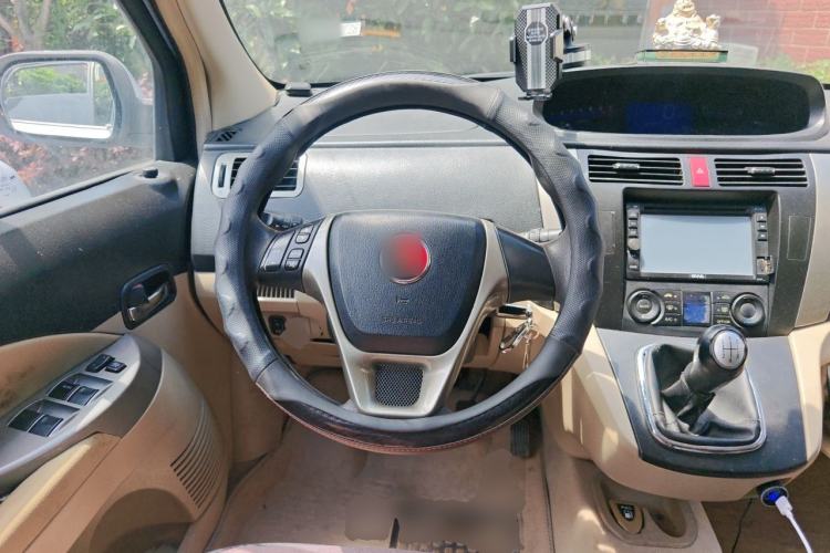 Used FORTHING Joyear SUV 2012 1.6L Luxury Model Steering Wheel