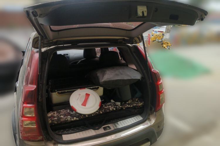 Used FORTHING Joyear SUV 2012 1.6L Deluxe Model Trunk