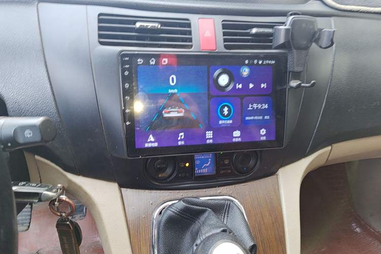 Used FORTHING Joyear SUV 2012 1.6L Luxury Model Audio And AC Panel