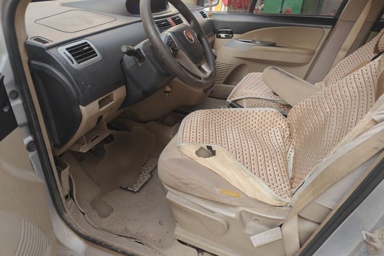 Used FORTHING Joyear SUV 2012 1.6L Luxury Model Driver Seat