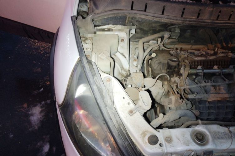 Used FORTHING Joyear SUV 2012 1.6L Luxury Model Engine Bay Right