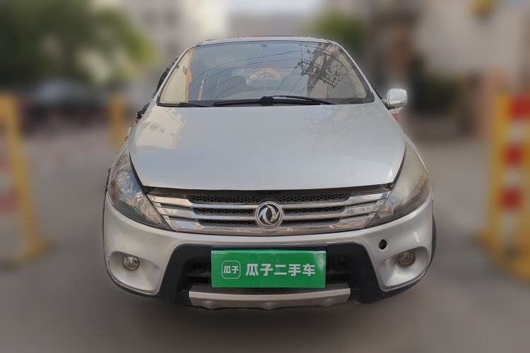 Used FORTHING Joyear SUV 2012 1.6L Luxury Model Front