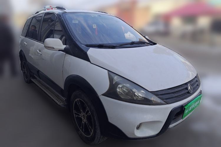 Used FORTHING Joyear SUV 2012 1.6L Luxury Model Front Right 45 Deg