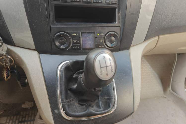 Used FORTHING Joyear SUV 2012 1.6L Luxury Model Gear Lever