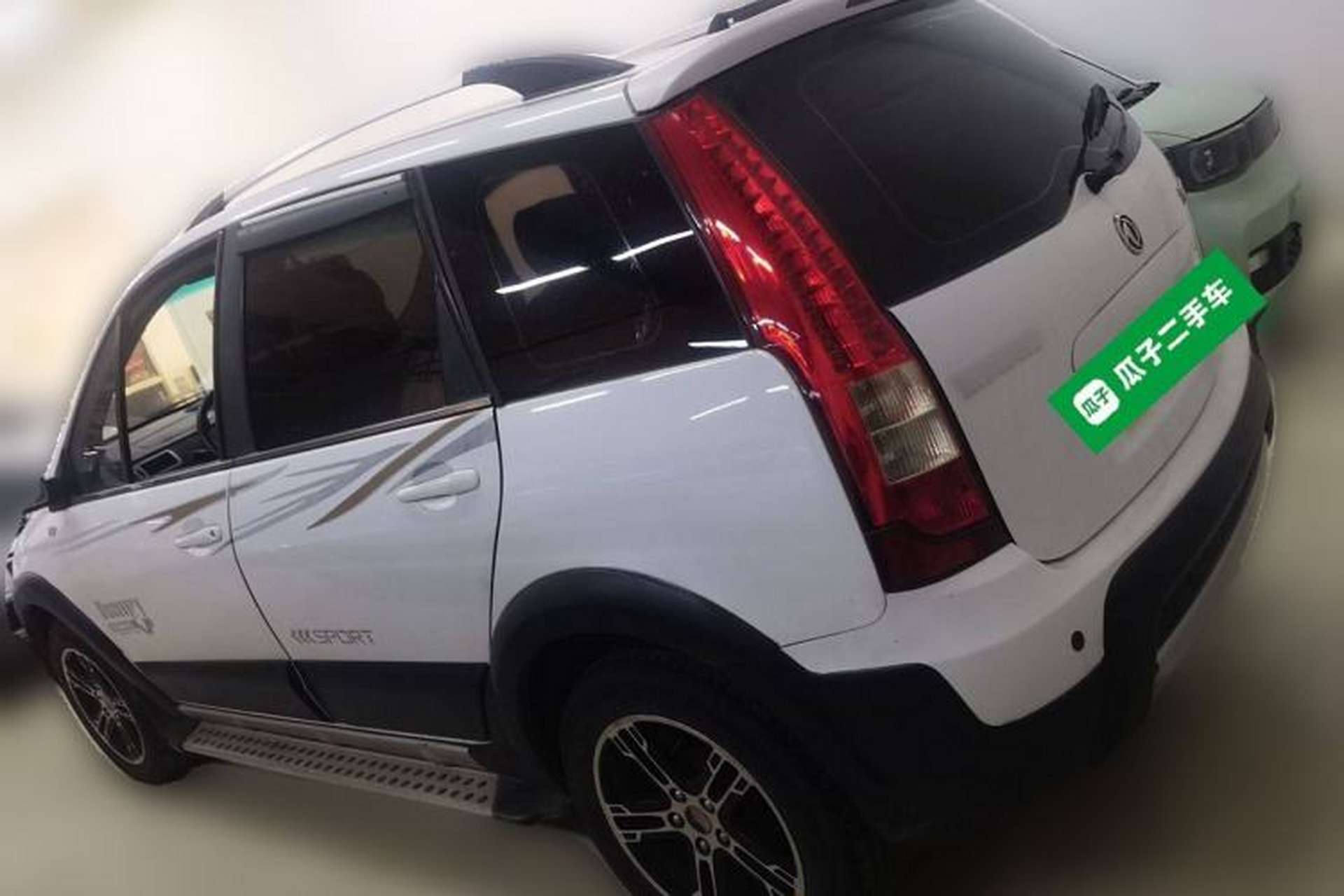 Used FORTHING Joyear SUV 2012 1.6L Luxury Model Rear Left 45 Deg