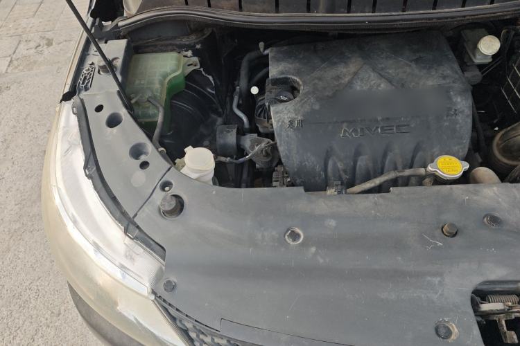 Used FORTHING Joyear X3 2014 1.5L Luxury Model Engine Bay Right