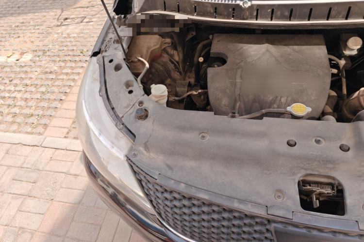 Used FORTHING Joyear X3 2014 1.5L Luxury Model Engine Bay Right