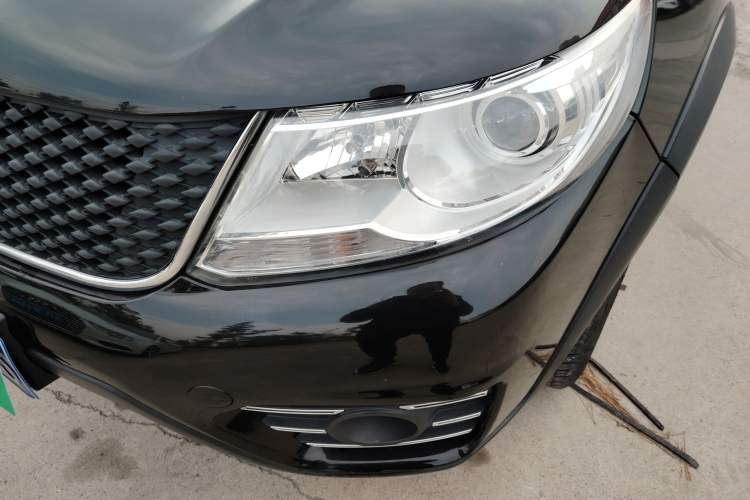 Used FORTHING Joyear X3 2014 1.5L Deluxe Edition Left Front Headlight