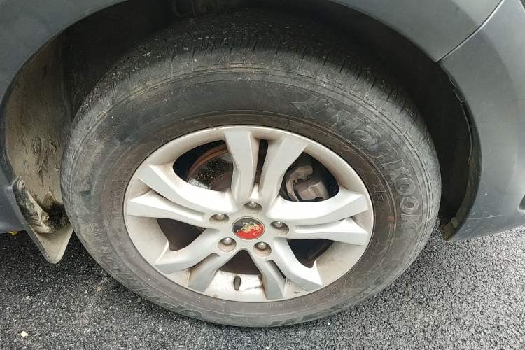Used FORTHING Joyear X3 2014 1.5L Luxury Model Right Front Wheel Hub