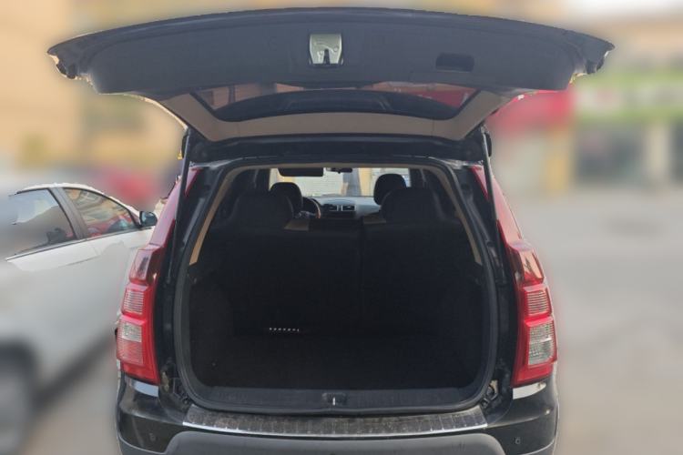 Used FORTHING Joyear X3 2014 1.5L Luxury Model Trunk