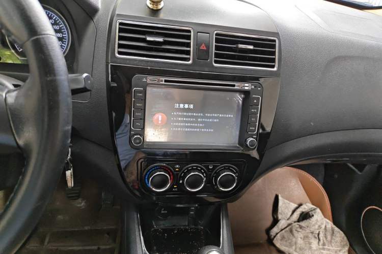 Used FORTHING Joyear X3 2014 1.5L Deluxe Edition Audio And AC Panel