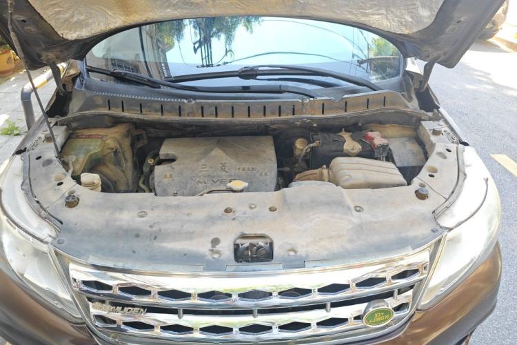 Used FORTHING Joyear X3 2014 1.5L Luxury Model Engine Bay