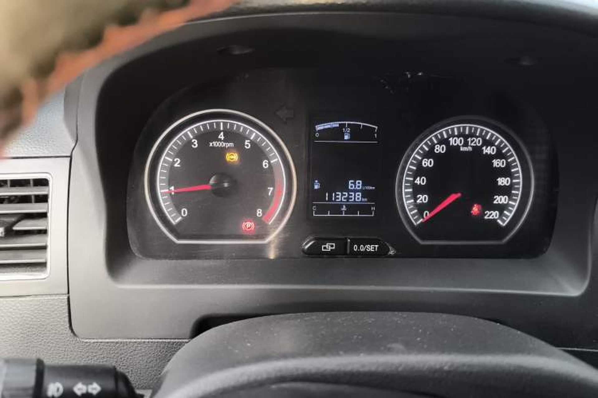 Used FORTHING Joyear X3 2014 1.5L Comfort Model Odometer Close Up