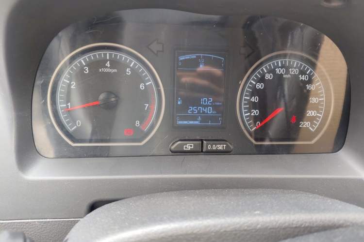 Used FORTHING Joyear X3 2014 1.5L Luxury Model Odometer Close Up