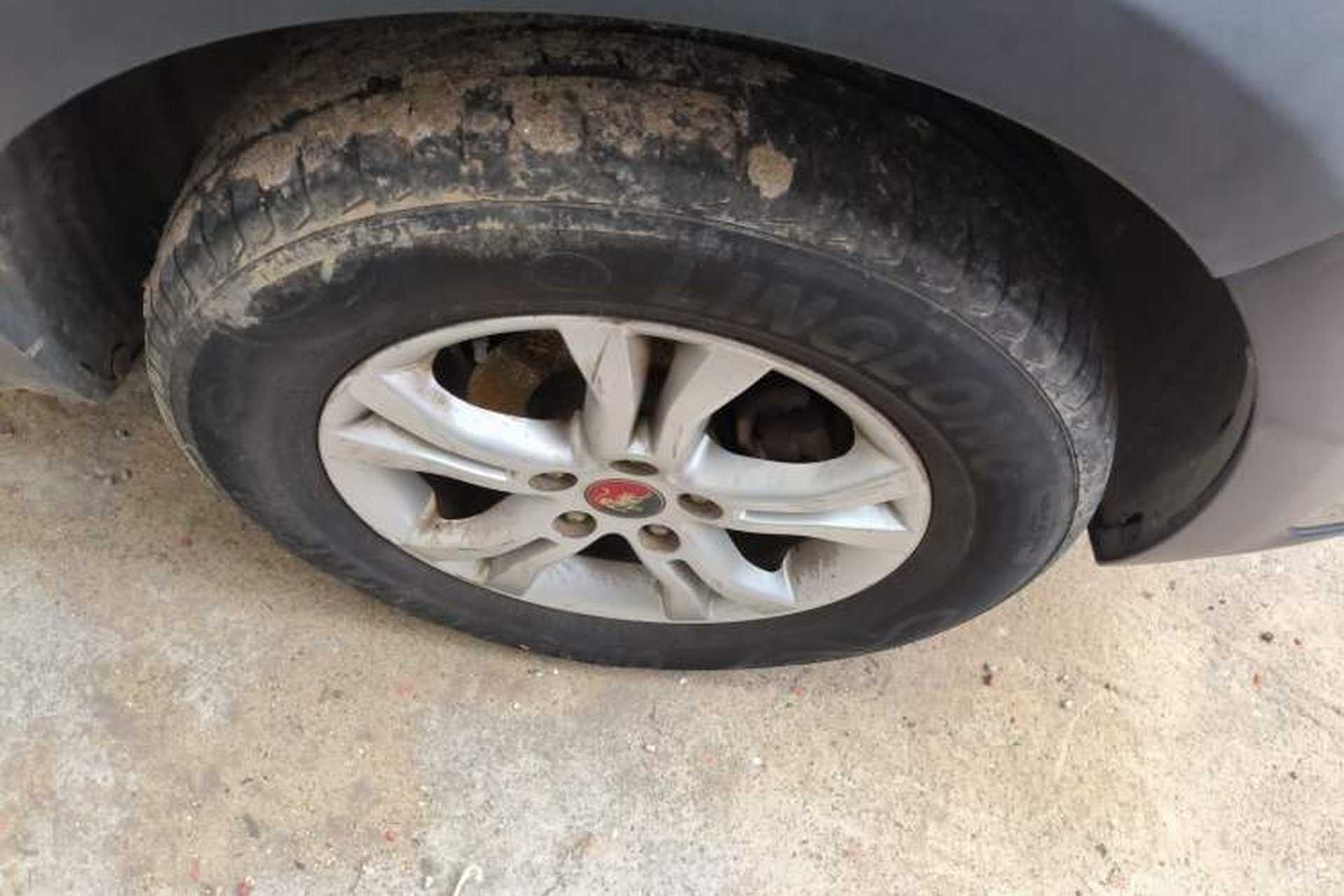 Used FORTHING Joyear X3 2014 1.5L Luxury Model Right Front Wheel Hub