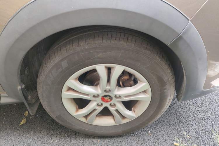 Used FORTHING Joyear X3 2014 1.5L Luxury Model Right Front Wheel Hub