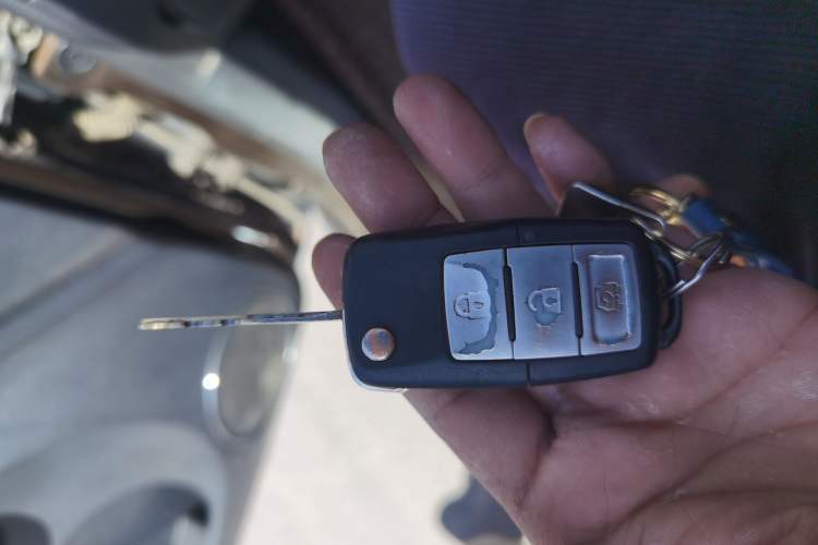 Used FORTHING Joyear X3 2014 1.5L Luxury Model Vehicle Key