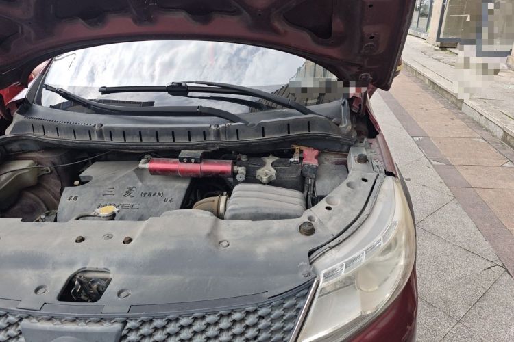 Used FORTHING Joyear X3 2014 1.5L Comfort Model Engine Bay Left