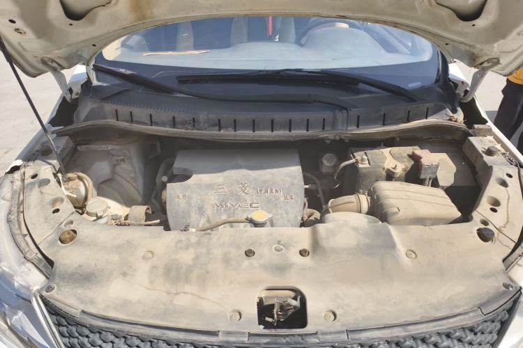 Used FORTHING Joyear X3 2014 1.5L Luxury Model Engine Bay