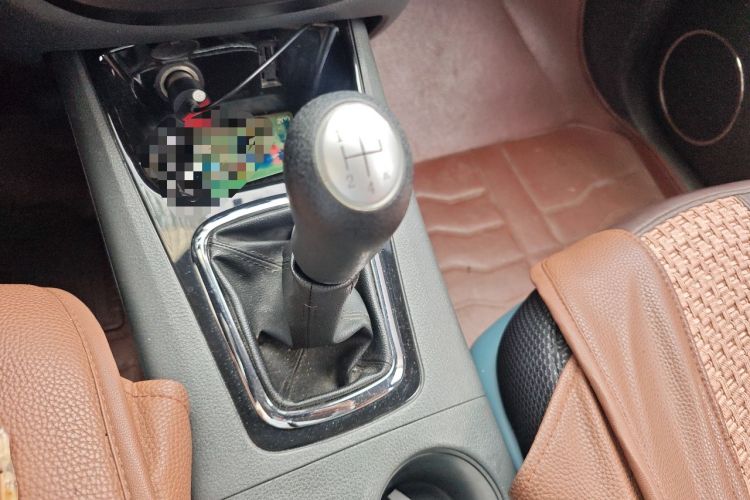 Used FORTHING Joyear X3 2014 1.5L Comfort Model Gear Lever