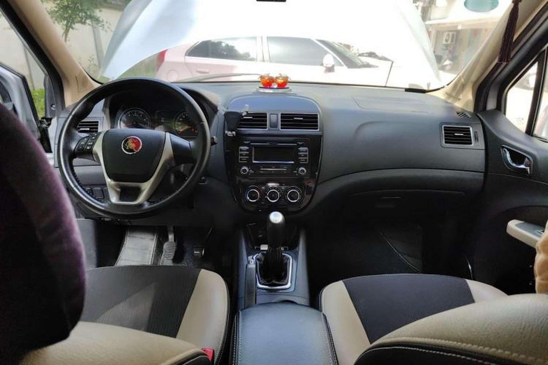 Used FORTHING Joyear X3 2014 1.5L Luxury Model Center Console