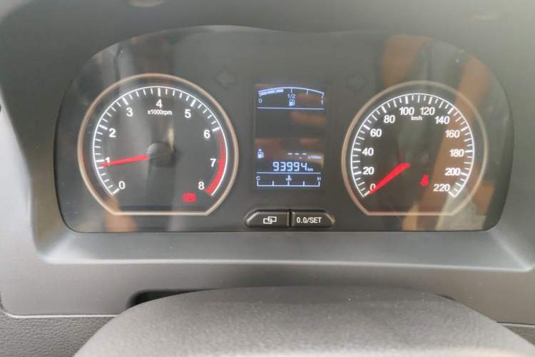 Used FORTHING Joyear X3 2014 1.5L Luxury Model Odometer Close Up