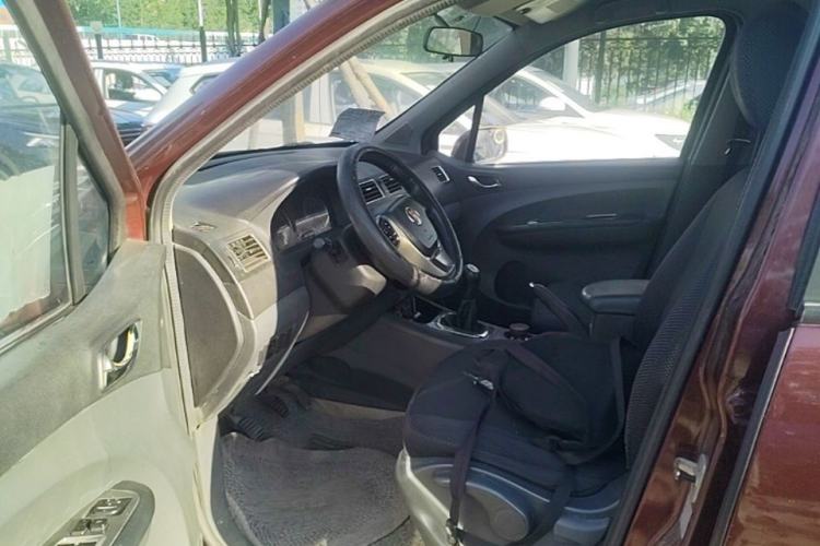 Used FORTHING Joyear X3 2014 1.5L Luxury Model Driver Seat