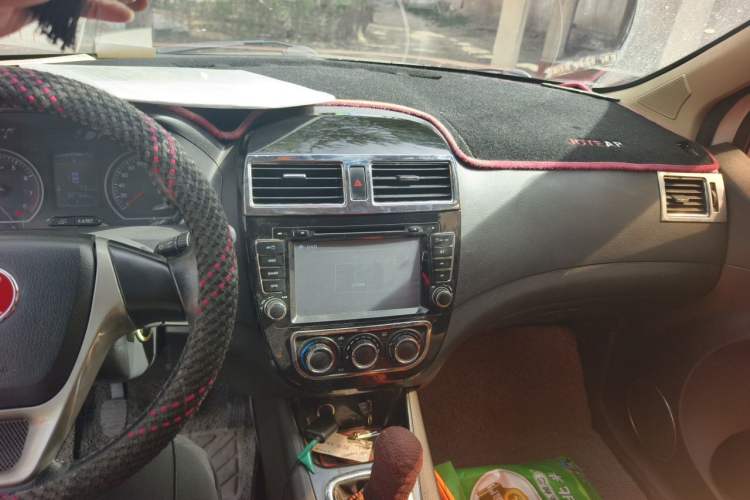 Used FORTHING Joyear X3 2014 1.5L Luxury Model Audio And AC Panel