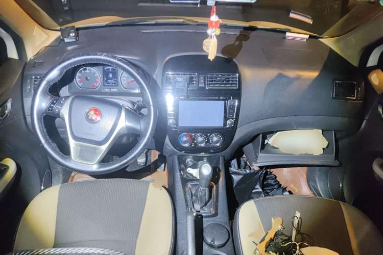 Used FORTHING Joyear X3 2014 1.5L Luxury Model Center Console
