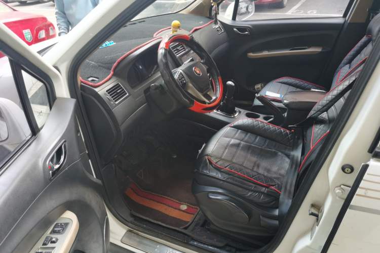 Used FORTHING Joyear X3 2014 1.5L Luxury Model Driver Seat