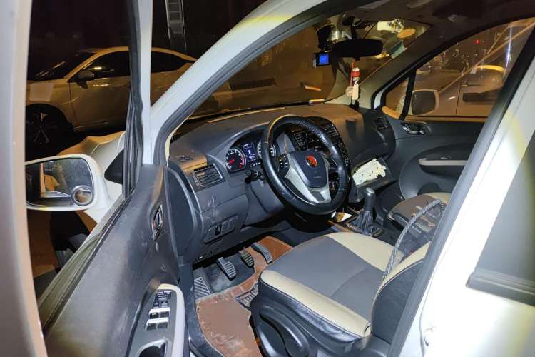 Used FORTHING Joyear X3 2014 1.5L Luxury Model Driver Seat