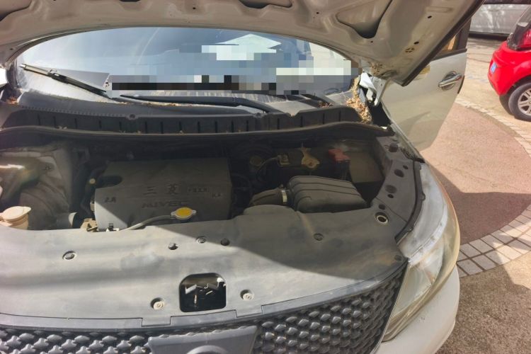 Used FORTHING Joyear X3 2014 1.5L Luxury Model Engine Bay Left
