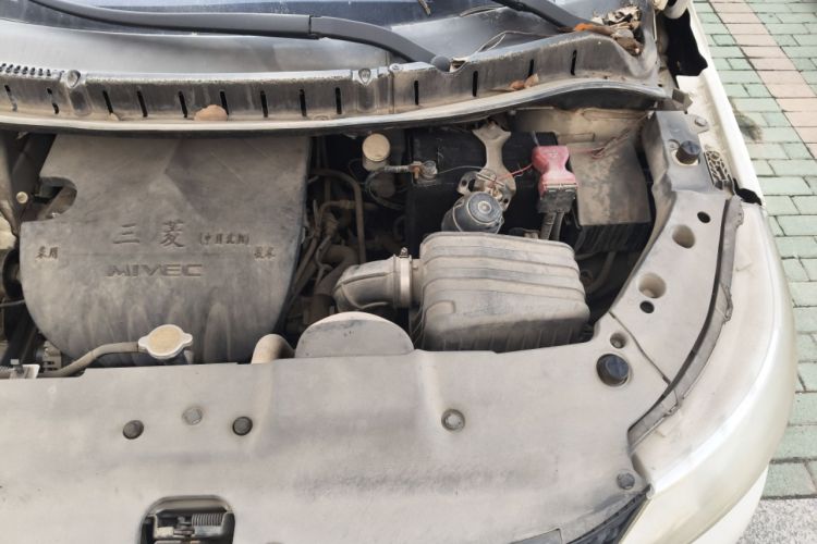 Used FORTHING Joyear X3 2014 1.5L Luxury Model Engine Bay Left