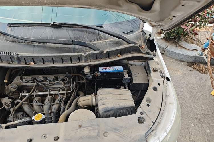 Used FORTHING Joyear X3 2014 1.5L Luxury Model Engine Bay Left