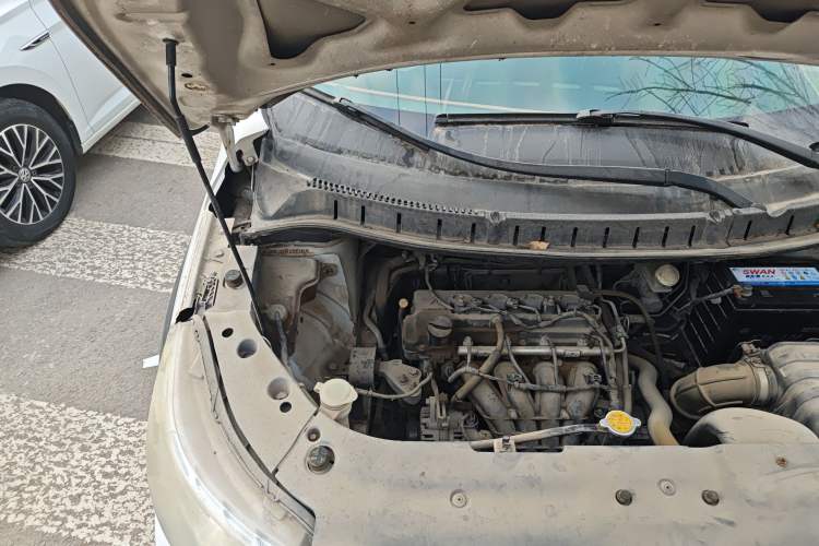Used FORTHING Joyear X3 2014 1.5L Luxury Model Engine Bay Right