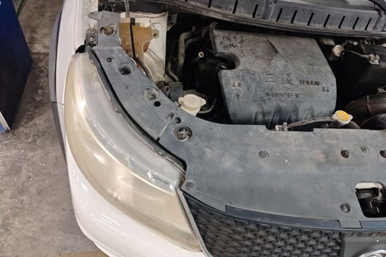 Used FORTHING Joyear X3 2014 1.5L Deluxe Edition Engine Bay Right