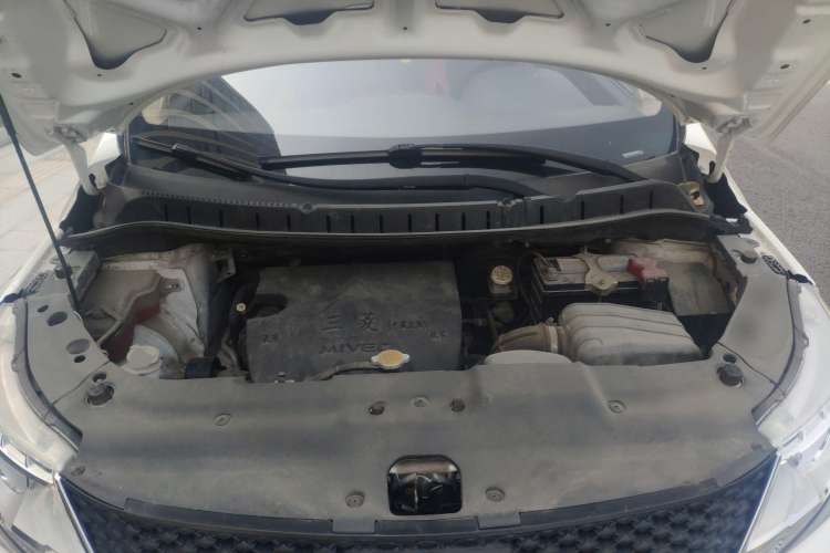 Used FORTHING Joyear X3 2014 1.5L Luxury Model Engine Bay