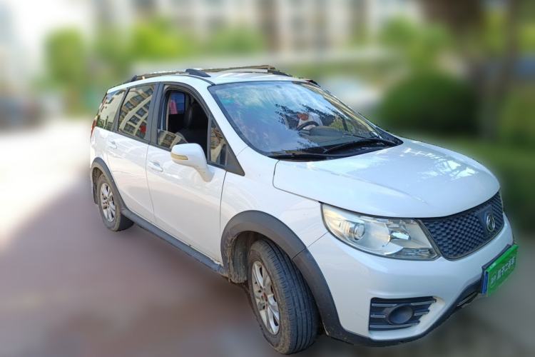 Used FORTHING Joyear X3 2014 1.5L Luxury Model Front Right 45 Deg