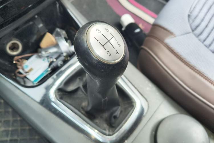 Used FORTHING Joyear X3 2014 1.5L Luxury Model Gear Lever
