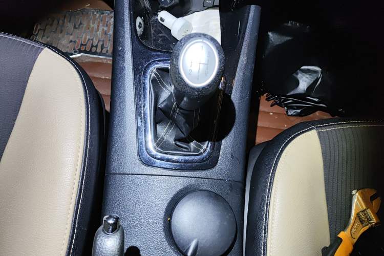 Used FORTHING Joyear X3 2014 1.5L Luxury Model Gear Lever
