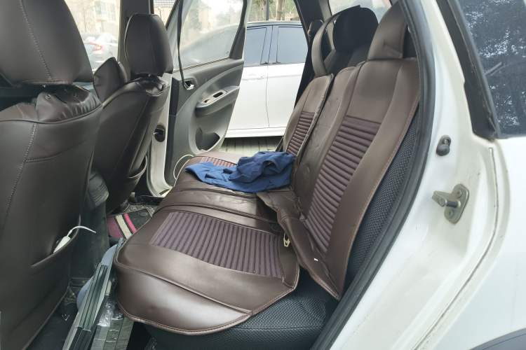 Used FORTHING Joyear X3 2014 1.5L Luxury Model Left Rear Seat