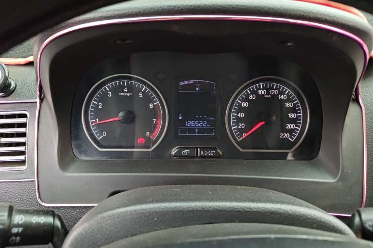 Used FORTHING Joyear X3 2014 1.5L Luxury Model Odometer Close Up