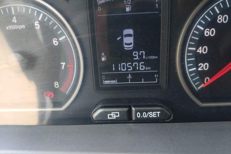 Used FORTHING Joyear X3 2014 1.5L Luxury Model Odometer Close Up
