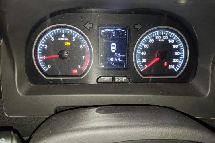 Used FORTHING Joyear X3 2014 1.5L Luxury Model Odometer Close Up