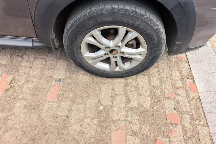 Used FORTHING Joyear X3 2014 1.5L Comfort Model Right Front Wheel Hub