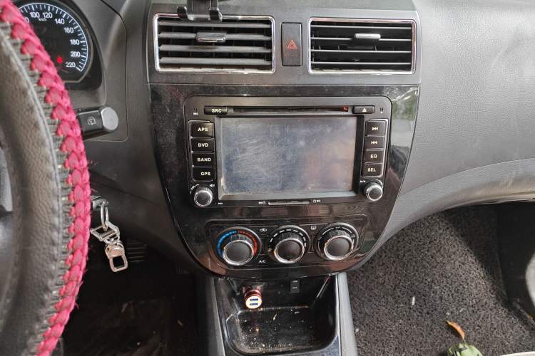 Used FORTHING Joyear X3 2015 1.5L Comfort Model Audio And AC Panel