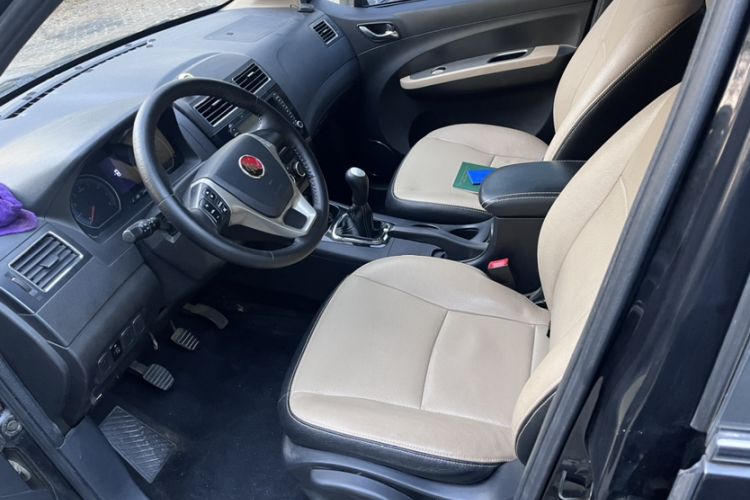 Used FORTHING Joyear X3 2015 1.5L Luxury Model Interior 1